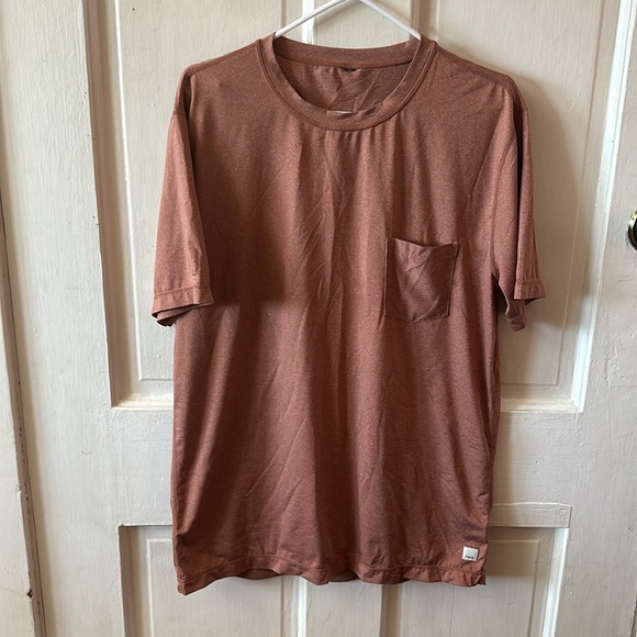 Vuori Strato Tech Pocket Tee - Picture 2 of 5